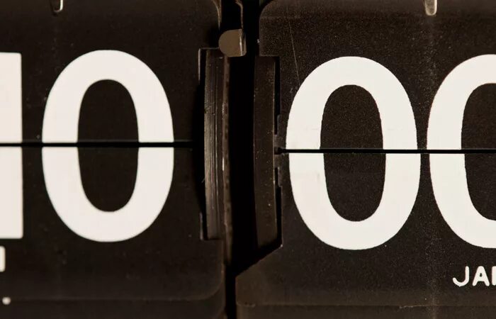 07 00 am это сколько. 6 10 pm. 2:30 pm. 6 10 pm. 6 pm по москве.