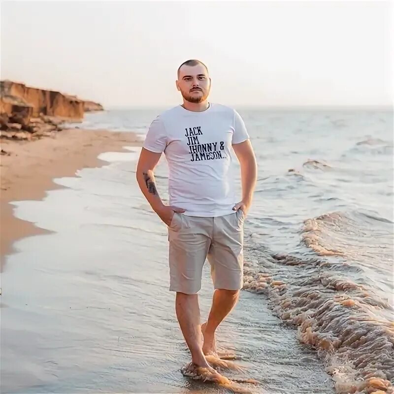 Фамилия ботов. Ботов антон витальевич. антон ботов атв. ботов эдуард. антон бот картинка.