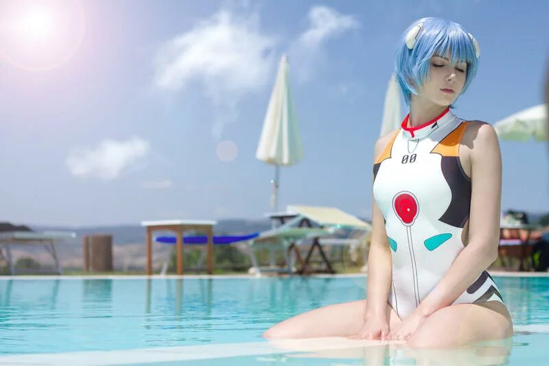 Рей аянами косплей. Аянами Рей Swimsuit. Косплей Аянами Рей в купальнике. Rei Ayanami Swimsuit. Rei Ayanami Cosplay купальник.