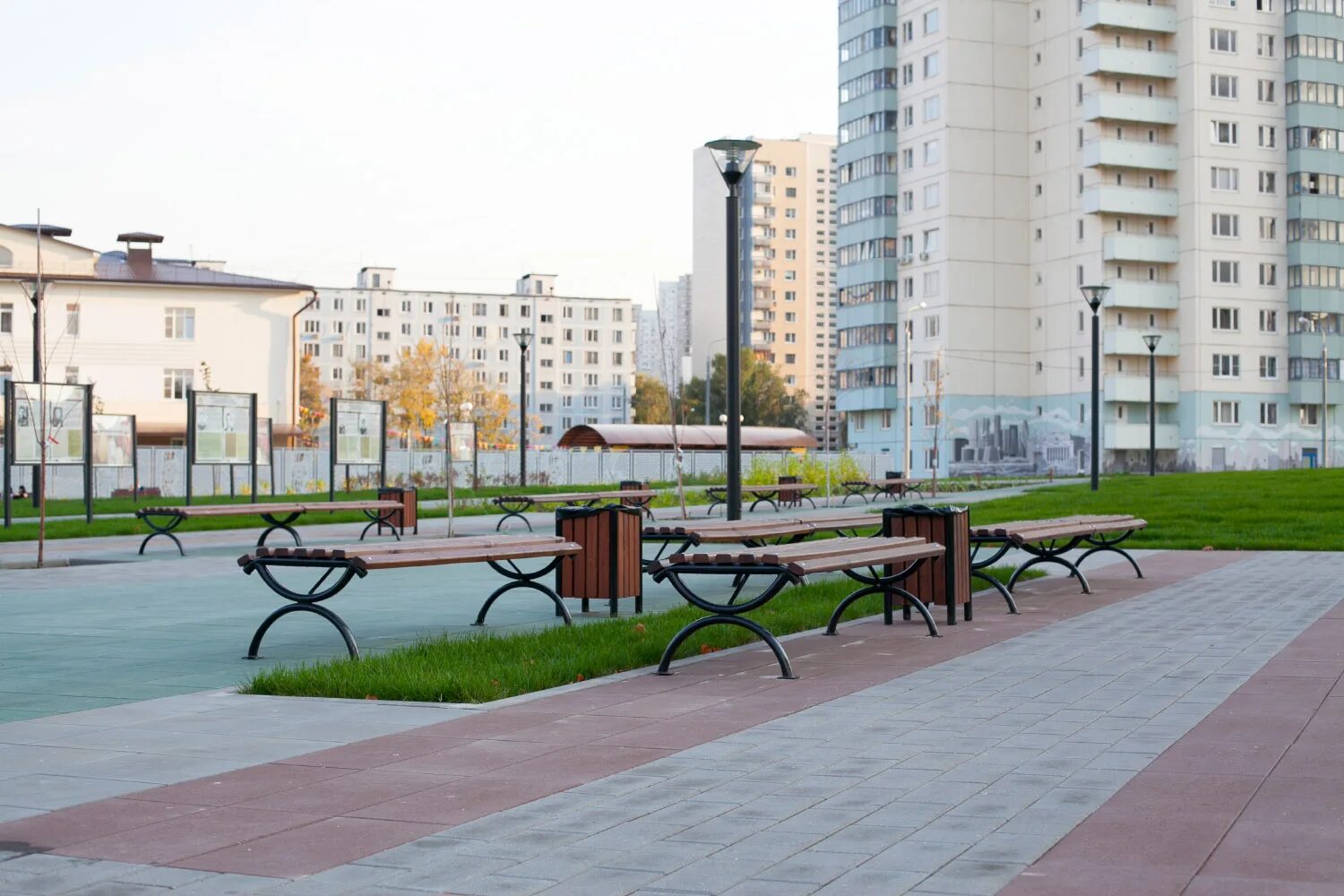 Парк 70 летия Победы Москва. Парк 70 летия Победы Волгоград. Сквер 70 летия Победы Волгоград. Район Черемушки Москва парк 70-летия Победы. Черемушки 70