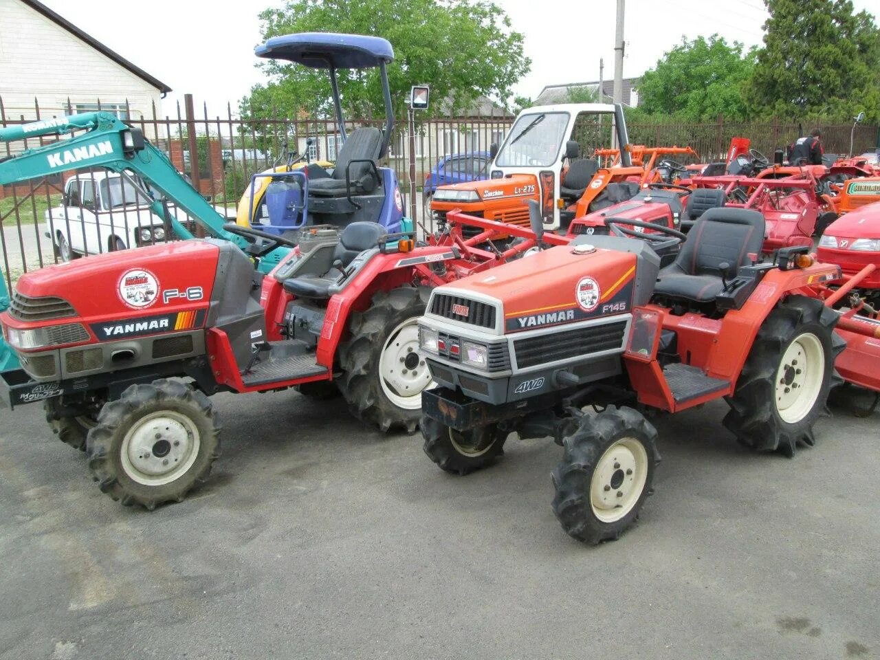 Кубота 15 минитрактор. Kubota x24d. Трактор японский минитрактор мицубиси. Японский минитрактор yanmar. Минитрактор японский 2002г.