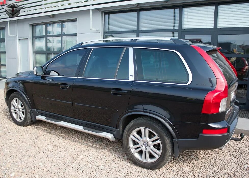 Пороги хс90. Volvo xc90 2002. Volvo xc90 2008. Xc90 Вольво пороги. Подножки Volvo xc90.