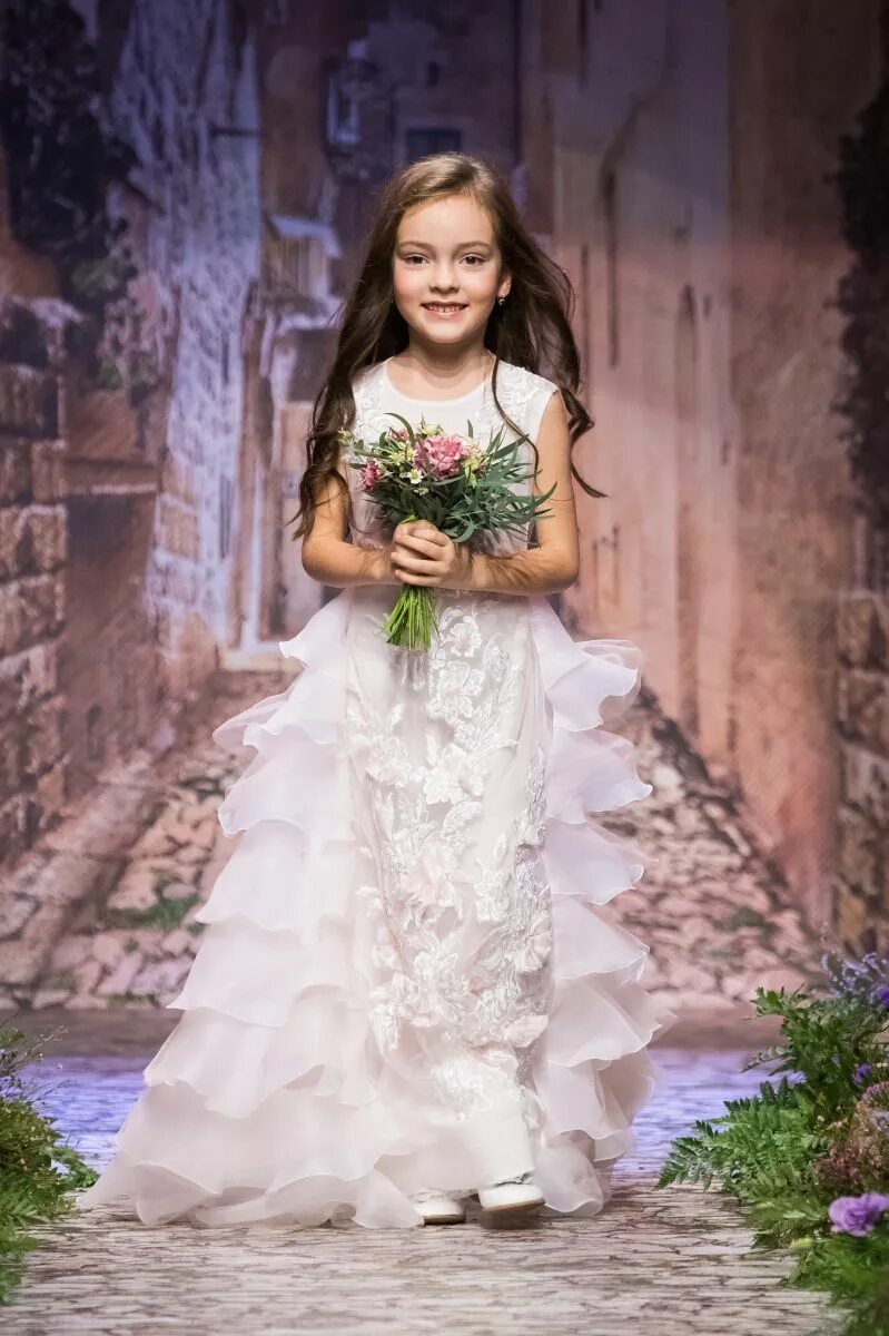 аллы виктории киркоровой. дочь киркорова алла виктория. алла виктория филиппа киркорова. аллы виктории киркоровой. аллы виктории киркоровой.