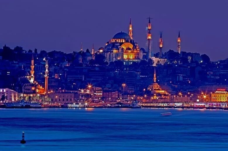 Омск стамбул. Мечеть в Турции Хюррем. Великолепный Стамбул. Мечеть Сулеймание с Босфора.