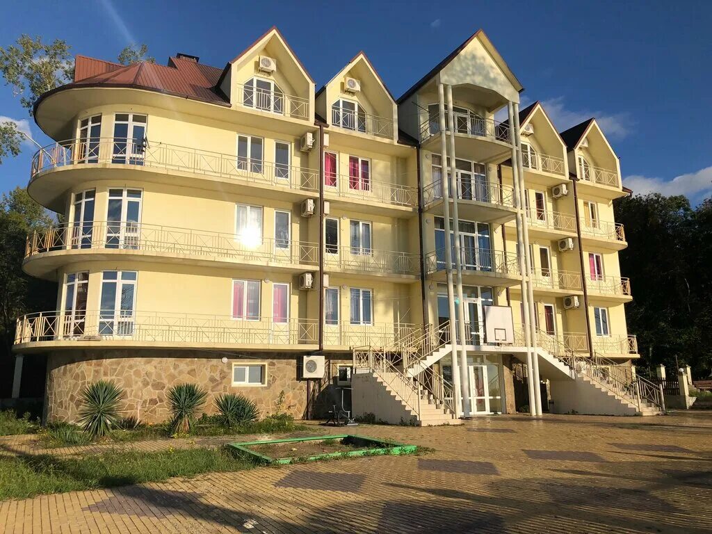 апартаменты дом солнца красная поляна. апартаменты дом солнца красная поляна. дом солнца сочи. красная поляна поселок городского типа. лоо дом солнца.