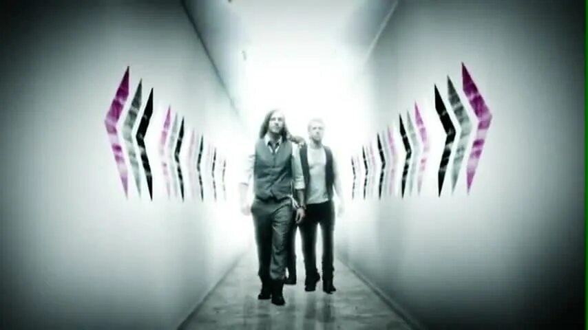 Three days grace обои на рабочий стол. Three days grace break. Three days break. Three days break. Graced broken.