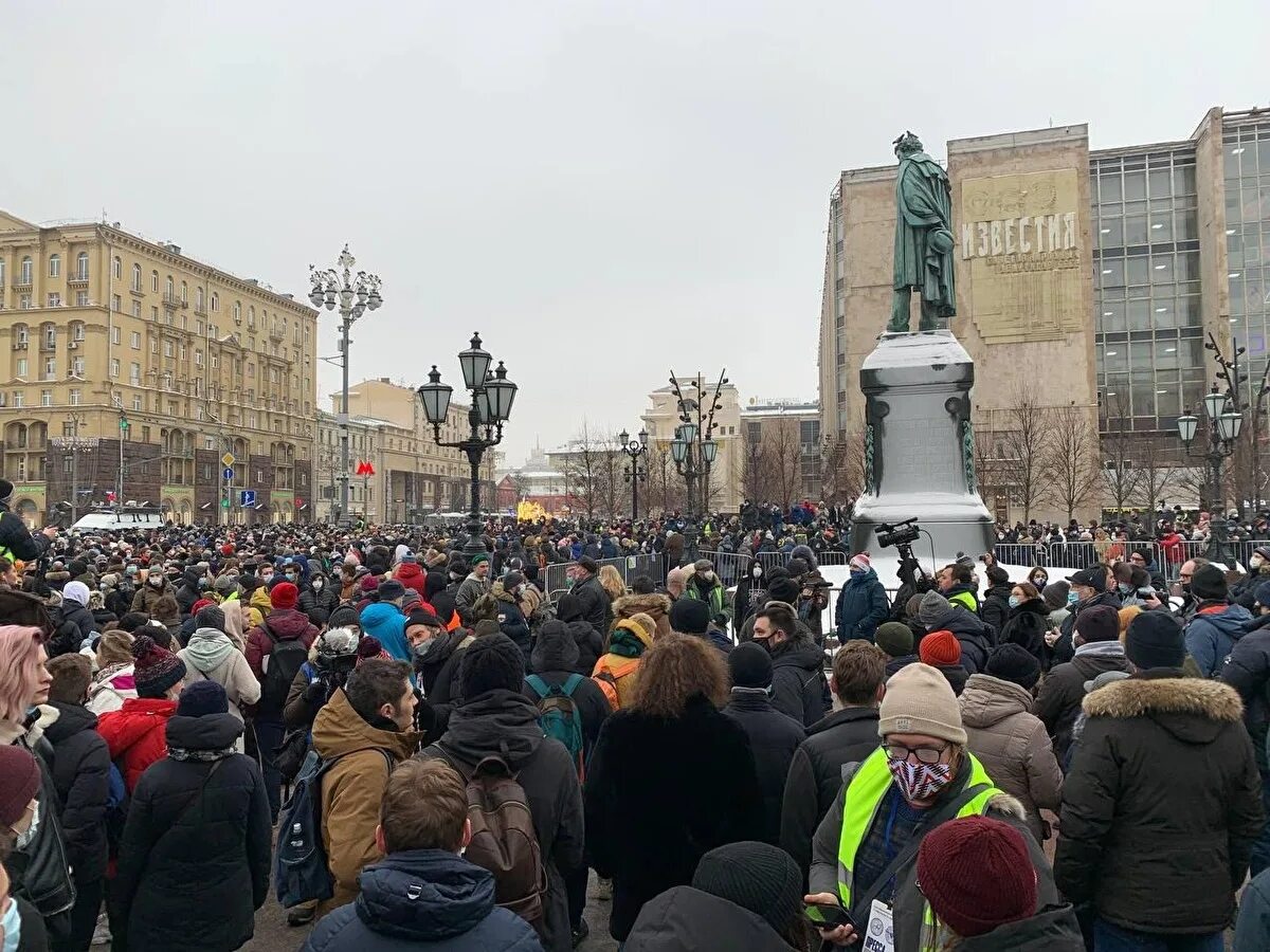 Гто сейчас. Пушкинская площадь Москва митинг 23. Москва Пушкинская площадь митинг. Пушкинская площадь протесты. Пушкинская площадь 23 января 2021.