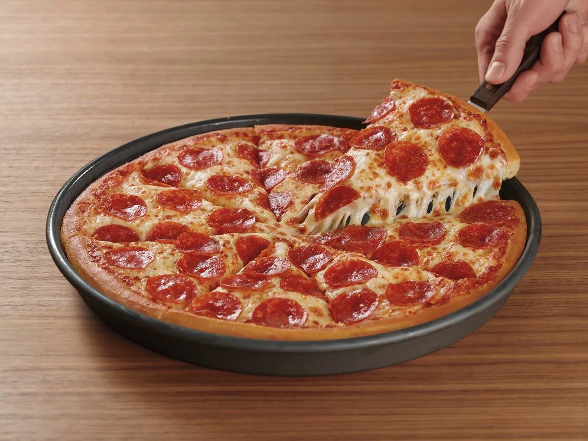 Пан пицца фото. Пан пицца. Panpizza. Пан пицца екатеринбург белинского 71. Пан пицца уралмаш.