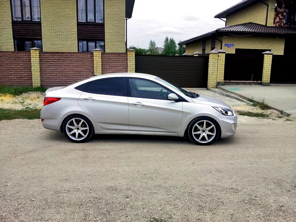 Вылет. Отрицательный. Нулевой? Положительный! - Hyundai Solaris, 1,6 л, 2014 год