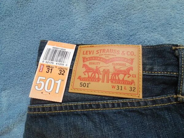 Левис страус мужские купить. Levis 501 и 506. Levis 506 мужские. Фирменный магазин джинсов Levis. Джинсы Левис страус оригинальные мужские.