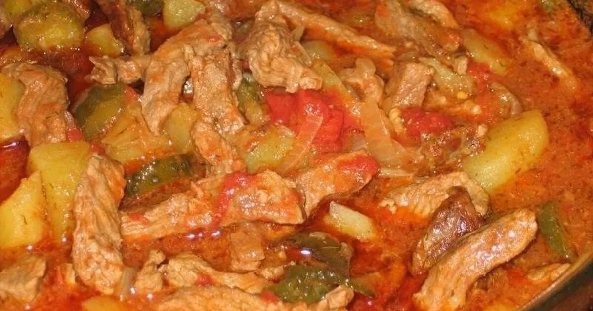 Татарское АЗУ. АЗУ Татарская кухня. Говядина с солеными огурцами. АЗУ из свинины с картошкой.