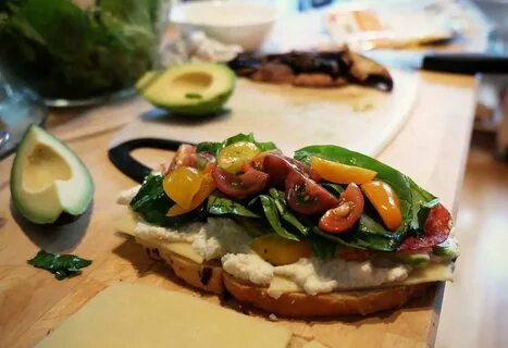 Vegetable sandwich