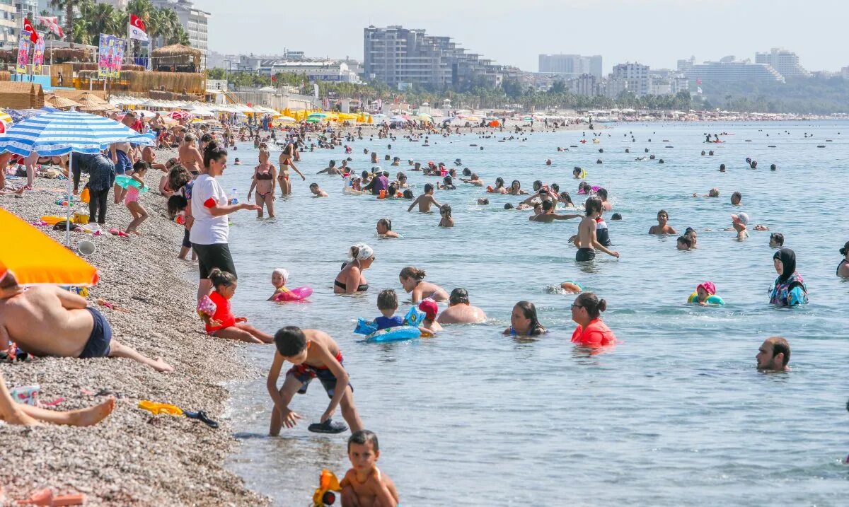 Анталия температура воды и воздуха. Анталия сейчас. Жара в Анталии. Анталья сейчас фото. Анталия погода сегодня.