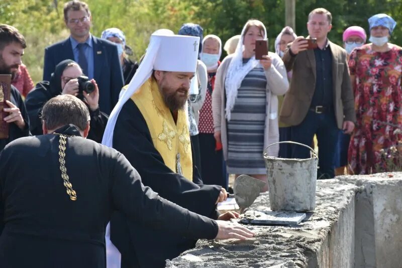 Братские захоронения на дмитриевском кладбище. Говорит троицк. Обжественгая палата ты. Перекрытия спб 9 мая. Кладбище троицк челябинская область.