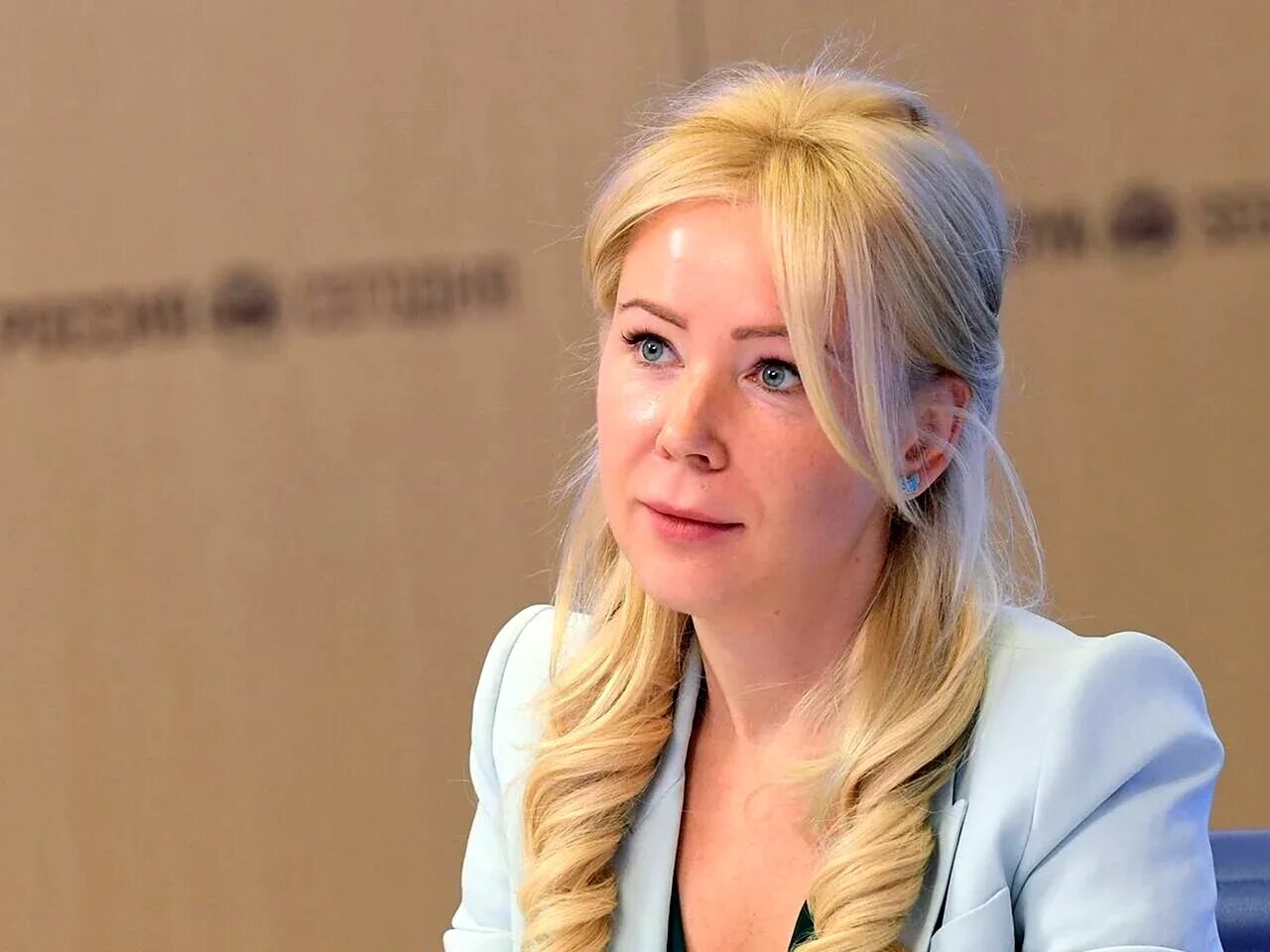 Мизулина евросоюз. Мизулина евросоюз. Kbyf. Мизулина 2023. Мизулина евросоюз.