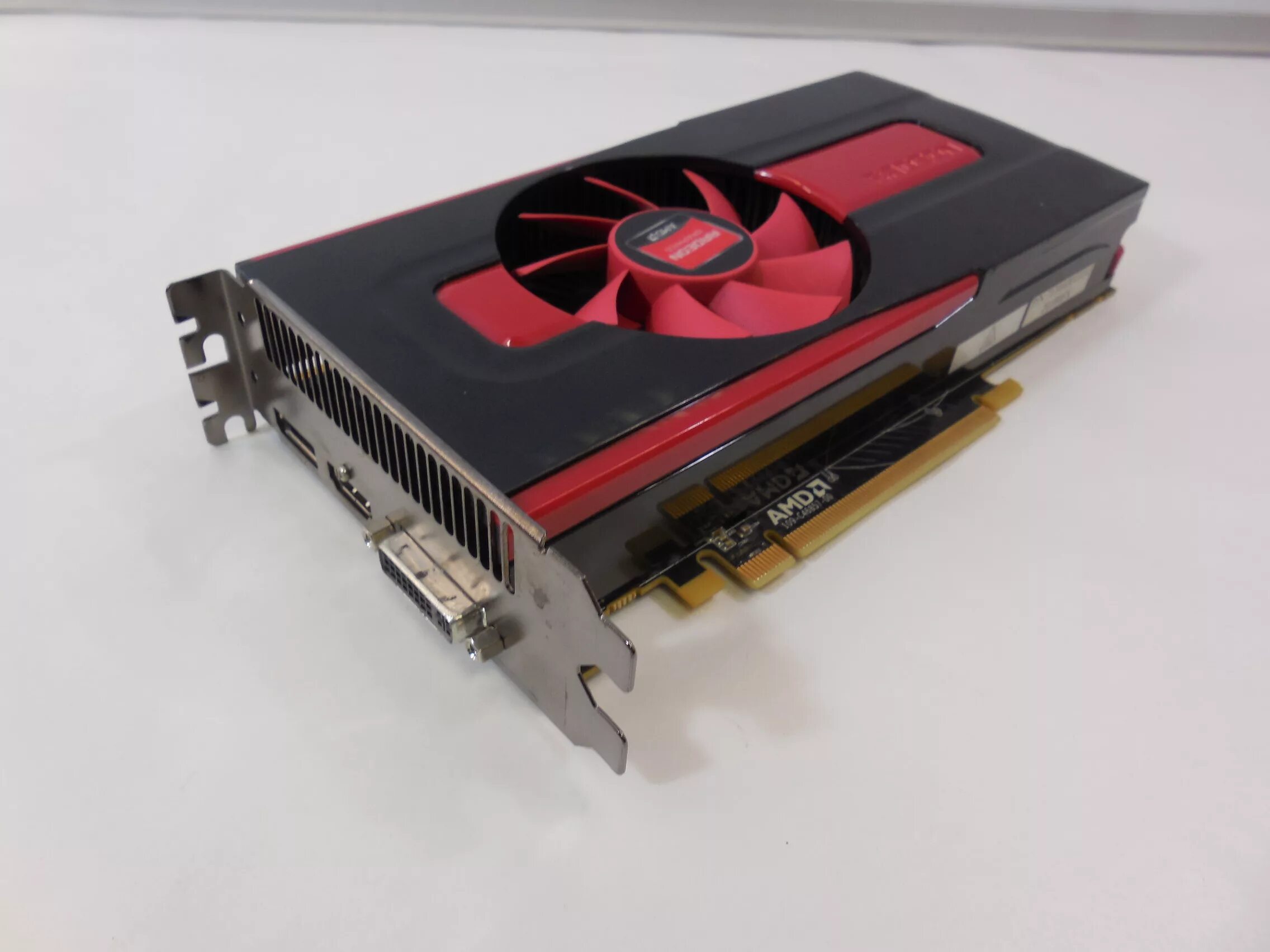 Видеокарта АМД hd7770. Видеокарта 7770 Radeon 2gb. Радеон 2 гб