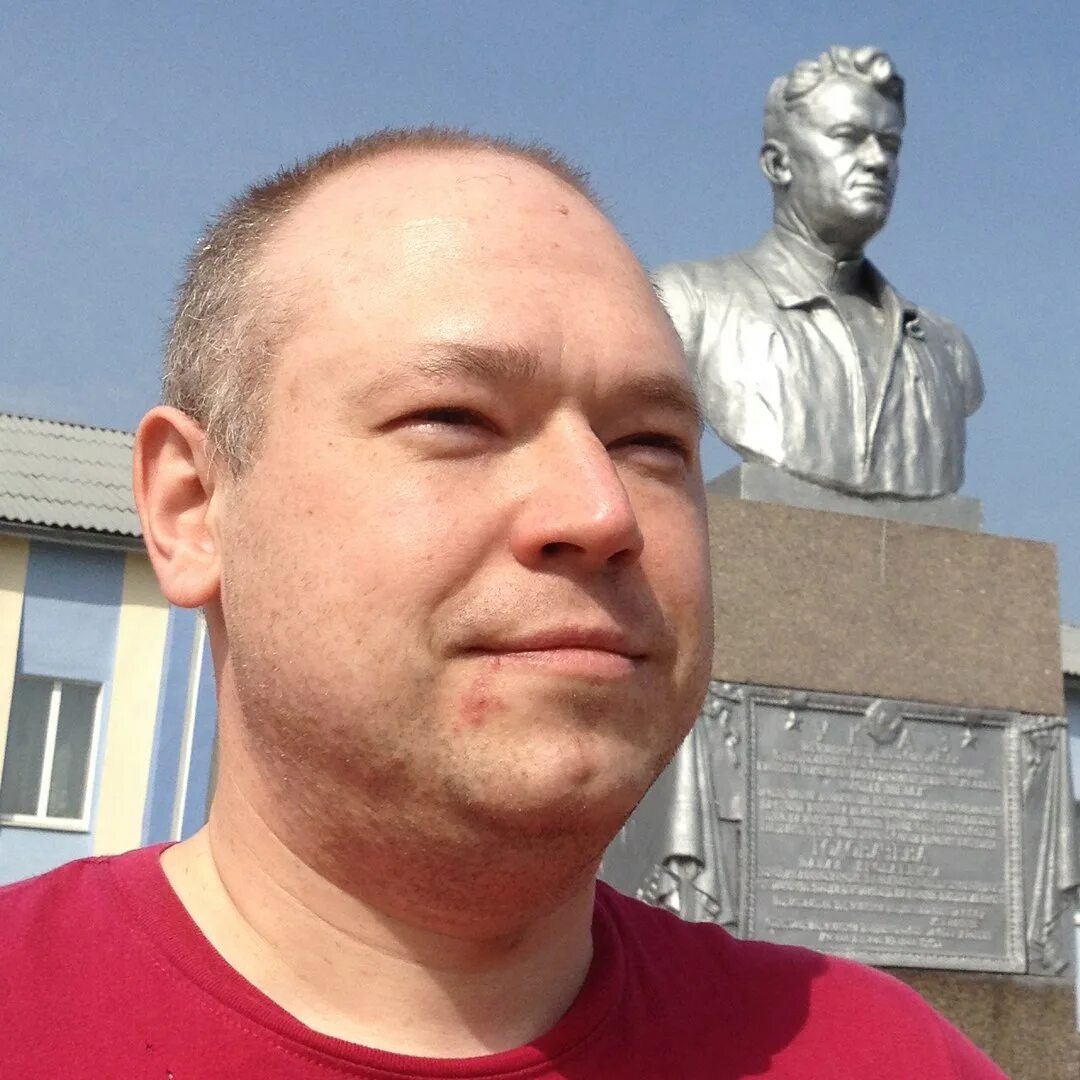 Константин Владимиров / Стихи.ру