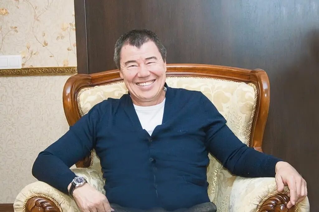 Актёр который играл папу марата. Отец марата. Папа марата. Папа марата. Папа марата.