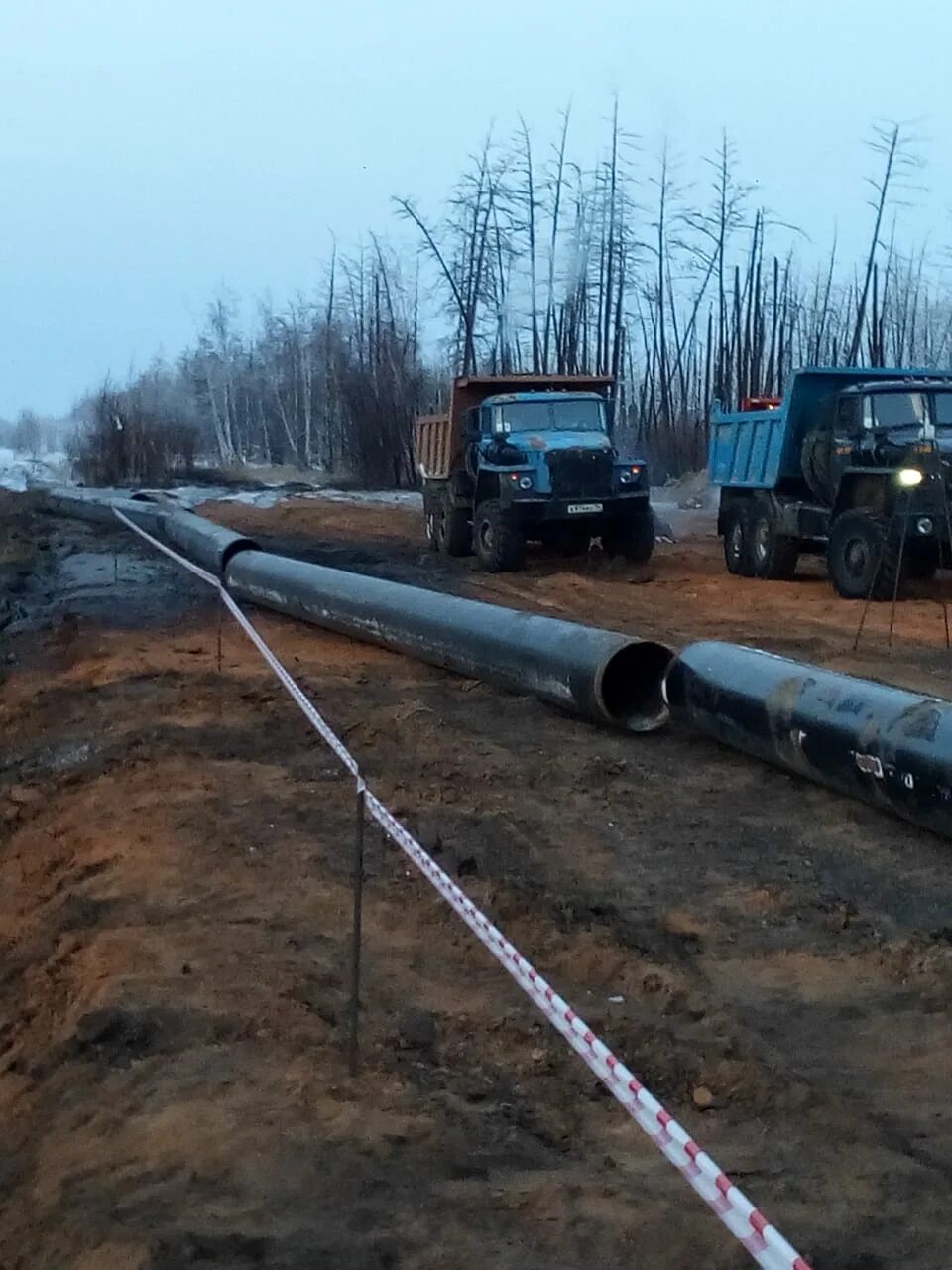 Как называется газопровод из якутии во владивосток. Строительство трубопроводов. газопровод в якутии. место повреждения газопровода. трубопровод якутия.