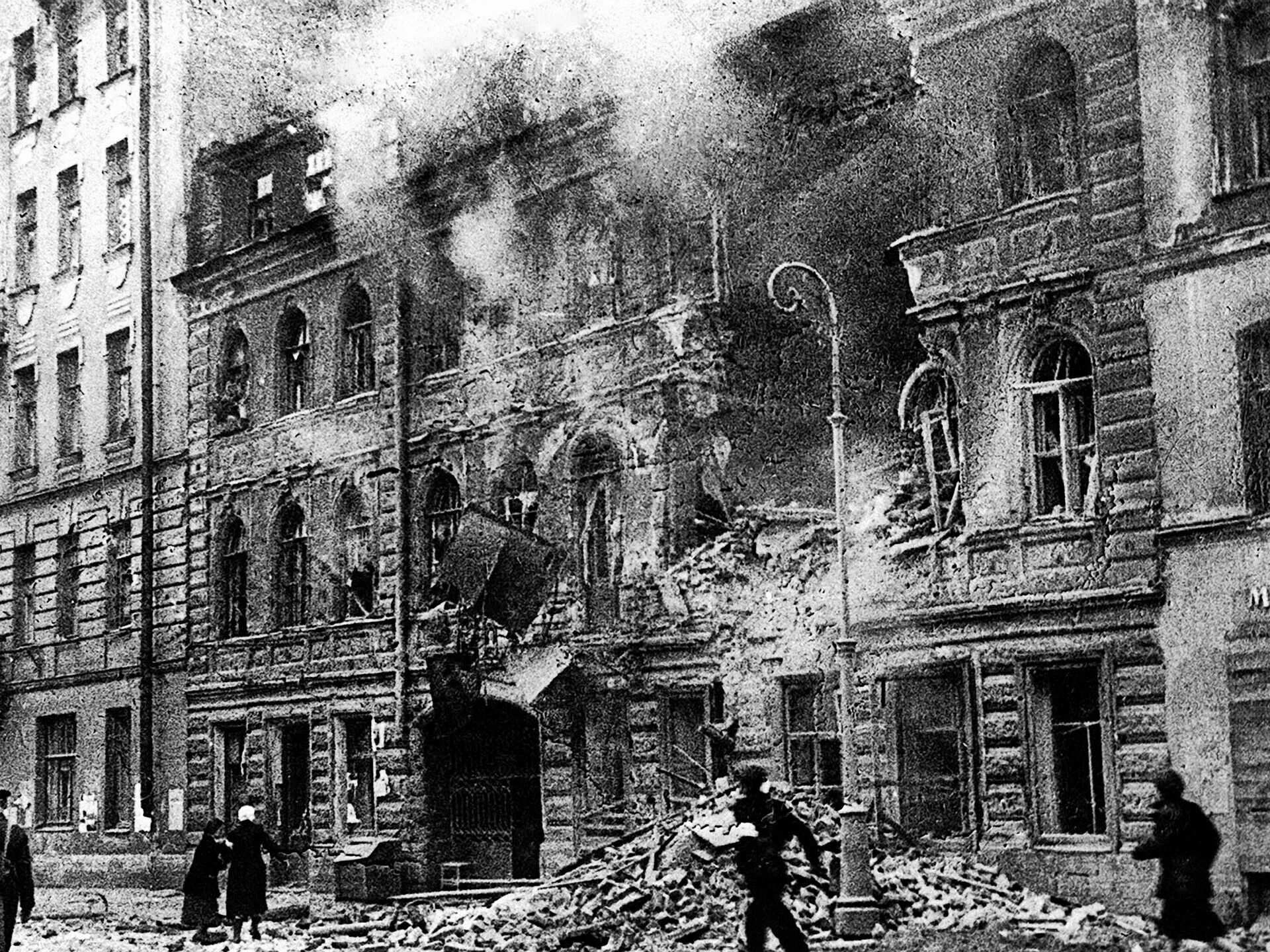 Разрушенный санкт петербург. Ленинград в Великой Отечественной войне в 1941.