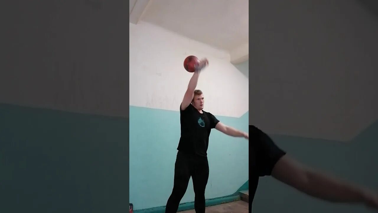 Рывок гири видео. Рывок гири видео. Рывок гири видео. Рывок гири видео. Техника армейского рывка гири 24 кг.