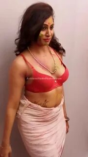 Bigg Boss 11 Arshi Khan Hot Unseen Topless Sex Nude Photos.