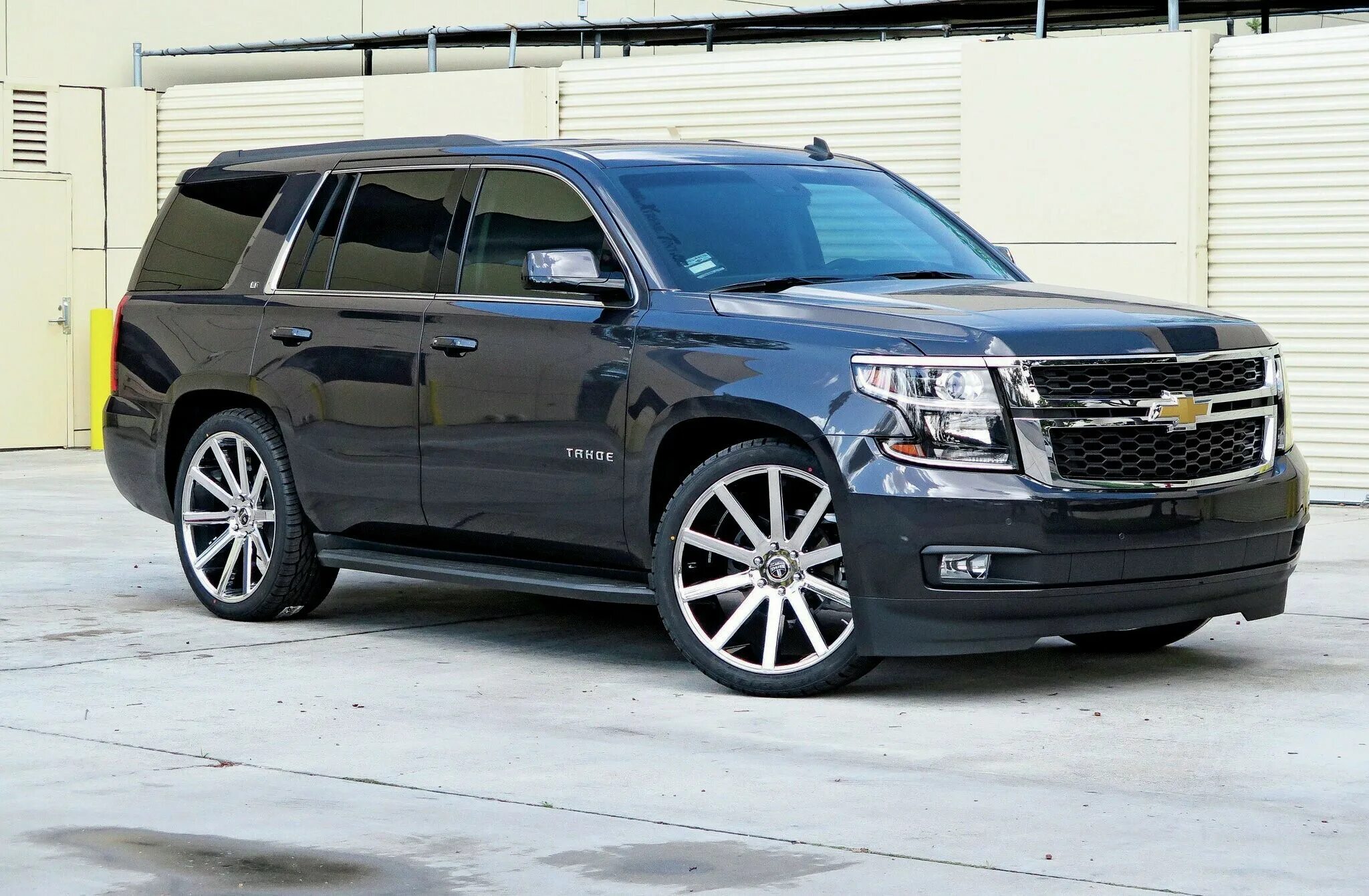 Tahoe цена. Chevrolet Tahoe 2015. Шевроле Тахо 2015. Chevrolet Tahoe 2016. Chevrolet Tahoe 2018.