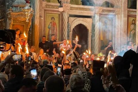 Показать благодатный огонь в иерусалиме сегодня