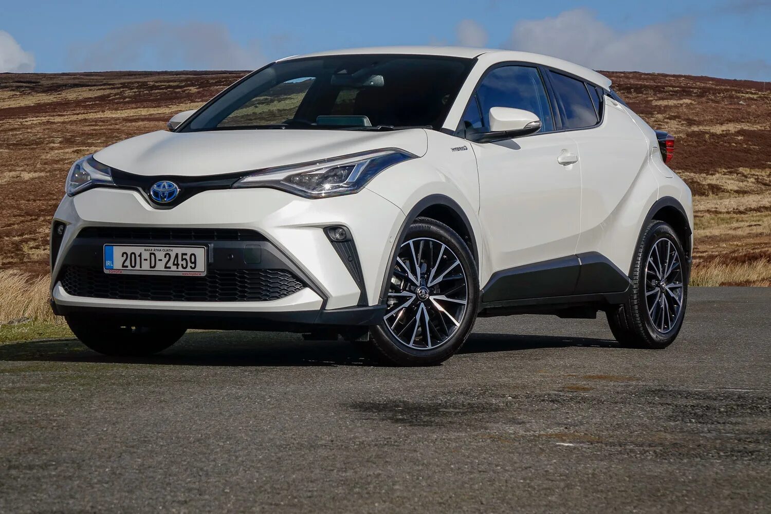 Toyota паркетник chr. Хонда ch r. Хонда ch r. Тойота c-hr 2019. Хонда ch r.