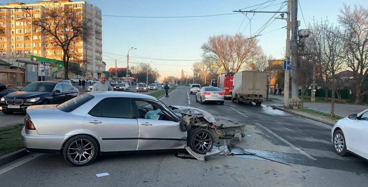 09. Дтп на портовой ростов на дону. Новости ростов на дону сегодня свежие происшествия. Происшествие в ростове на дону. Новости ростов на дону сегодня свежие происшествия.