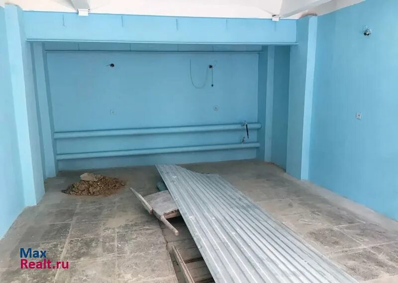 Гараж глазов. Гараж глазов первомайская. Авито глазов гаражи. Ул кирова 122 глазов. Гаражи в глазове подъемы.