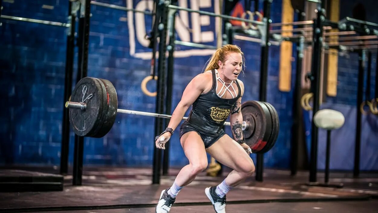 Кроссфит ходынка. Кроссфит пермь. Crossfit групповая тренировка. Кроссфит пермь. Опен кроссфит 2021 наталья муравьёва.