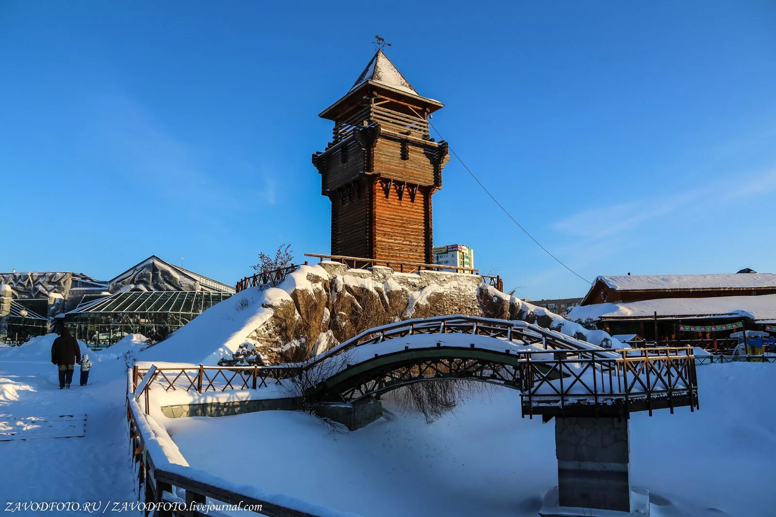 Ижевск достопримечательности зимой. Ижевск достопримечательности города зимой. Ижевск зима. Центральная площадь новый год. Мероприятия для детей ижевск зимой для школьников.