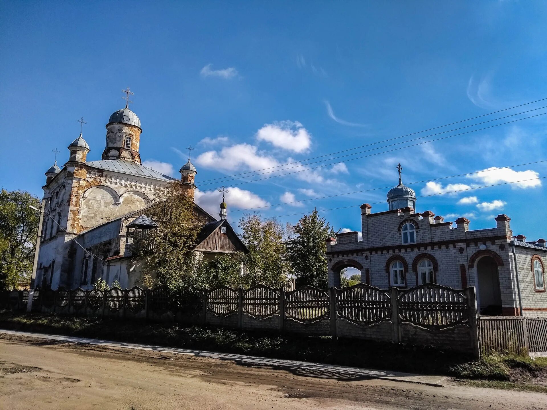 Мирополье храм. Запселье храм троицы. Село порозок сумская область. Мирополье. Мост мирополье сумская область.