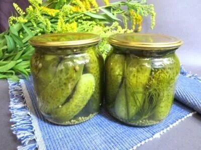 Мариновать огурцы в кастрюле