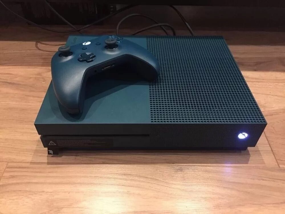 Хбокс купит бу. Корпус Xbox one s. Xbox one s черный. Xbox one Blue Edition. Xbox 360 Blue Edition.