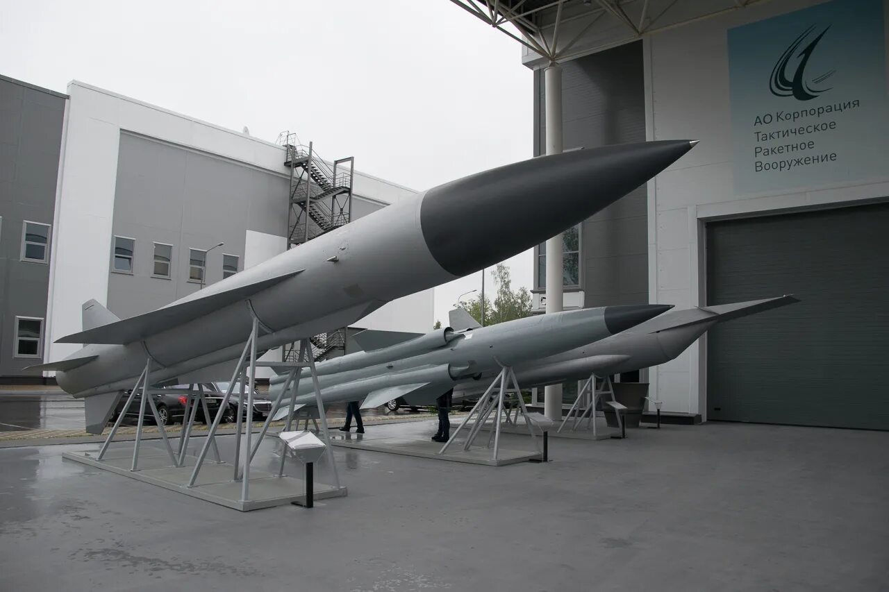 Новейшая высокоточная гиперзвуковая ракета. Гиперзвуковая ракета x51. Ракета 3м-80 Москит. Москит противокорабельная ракета. Ракета 3м22 циркон.