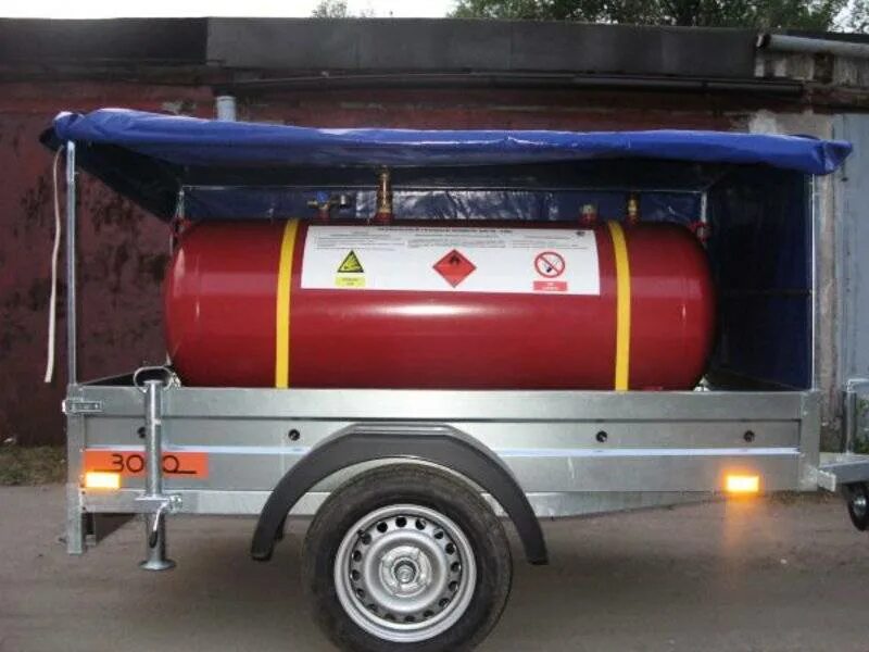 Можно перевозить газовый баллон в автомобиле. Мини газгольдер 600л. газгольдер на прицепе 1200. мобильный газгольдер 1200 литров. газовый баллон 500л.