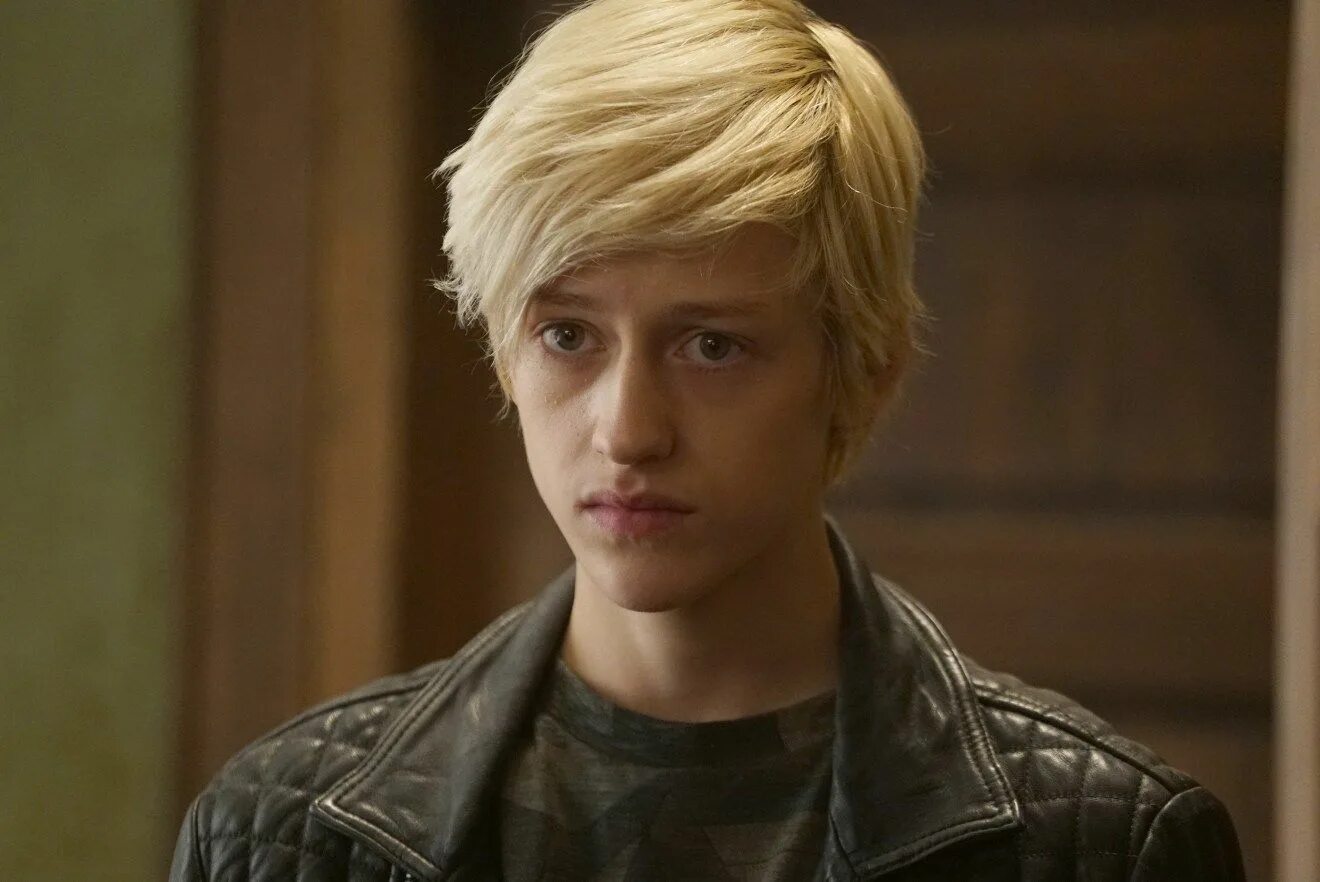 Сколько лет перси. Актер перси хайнс уайт. Перси хайнс уайт 2022. Перси хайнс уайт. Перси хайн уайт актер.