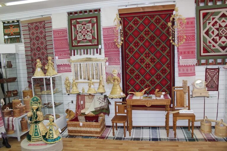 центр ремесел ижевск. ремесло ижевск. народные промыслы удмуртии. удмуртские изделия. национальный центр декоративно прикладного искусства ижевск.