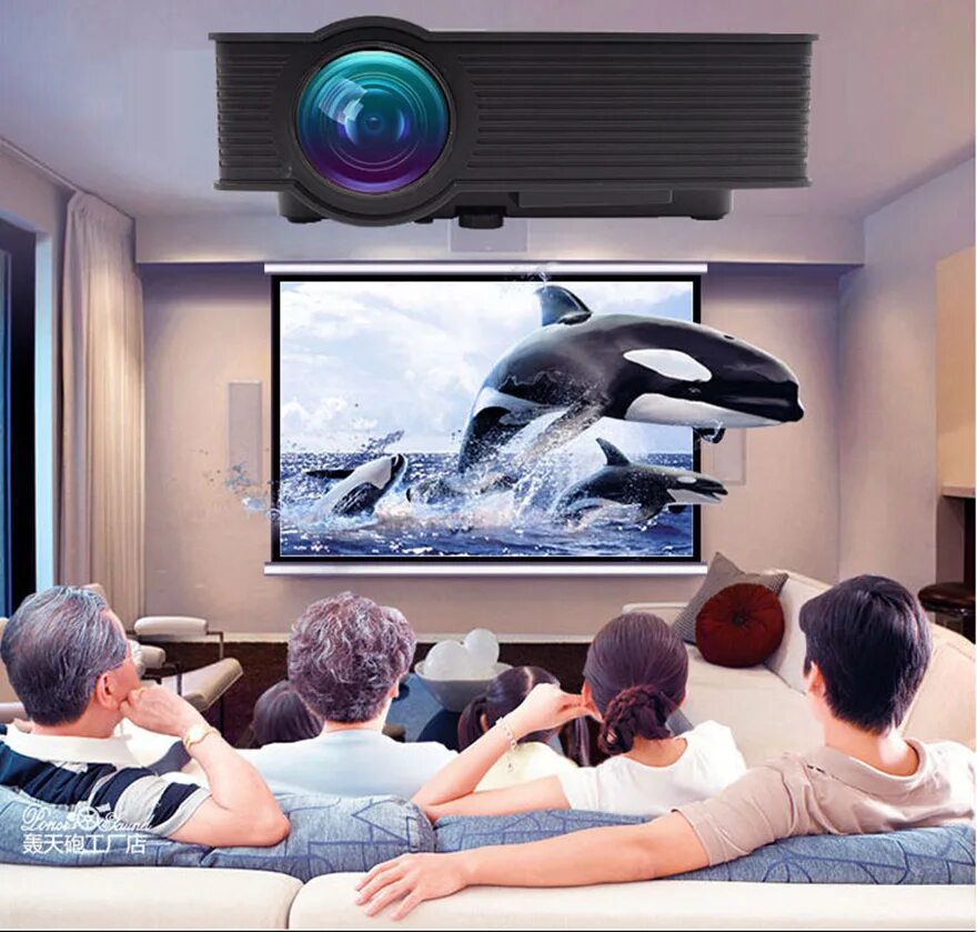 Проектор hyper. Проектор для домашнего кинотеатра с WIFI. Проектор на стену. Комната с проектором. 3d проектор для дома.