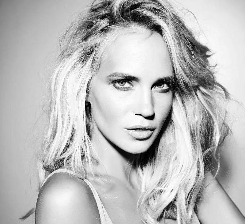 Наталья чистякова глюкоза. Наташа ионова. Глюкоза певица. Глюкоза 2012. Наталья ионовна певица.