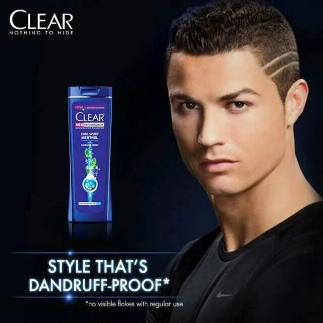 Рекламирует шампунь. Шампунь Clear men с Роналдо. Clear шампунь мужской Ronaldo. Криштиану Роналду и шампунь клеар. Шампунь Clear man от Роналду.