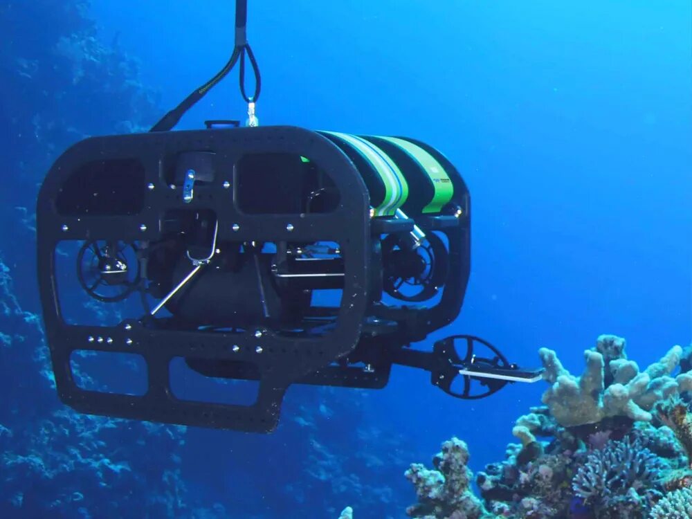 Преимущества и недостатки подводных роботов. Глубоководный робот ROV Kiel 6000. Подводный аппарат SEABOTIX lbv300xl. ROV 40v-т. Подводный гусеничный робот.