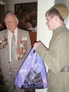 Ученики оказали помощь ветеранам