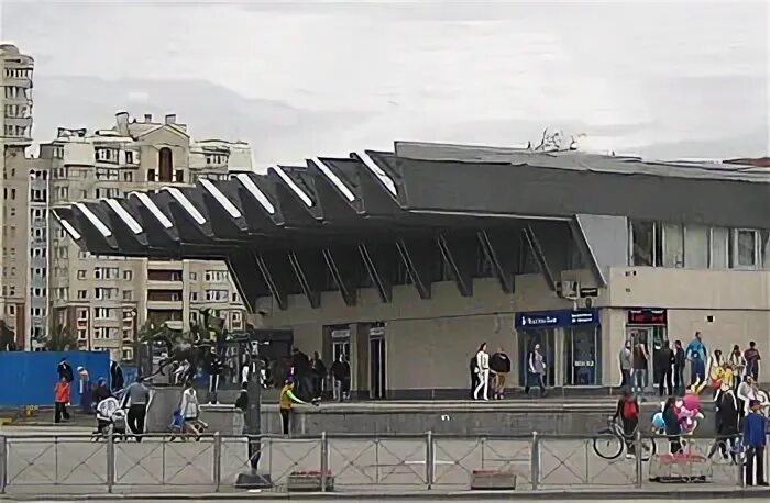 Автобус до метро пионерская спб
