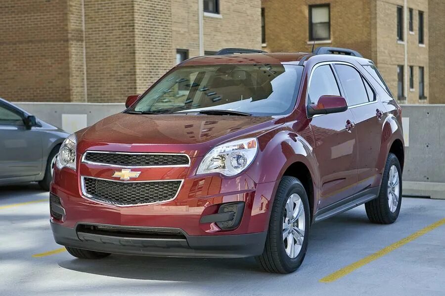 Купить шевроле эквинокс в беларуси. Chevrolet Equinox 2011. Шевроле Эквинокс 2010. Шевроле Equinox 2011. Шевроле Эквинокс 21.