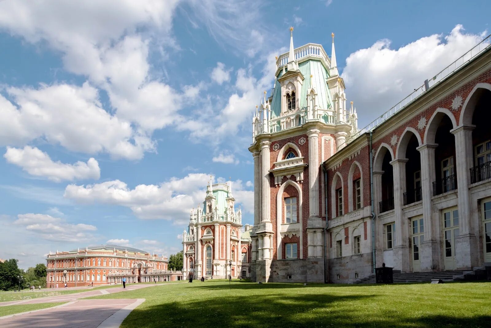 Силикатная царицыно сегодня. Парк Царицыно. Царицыно в Москве. Царицыно сейчас. Парк Царицыно Москва лето 2023.