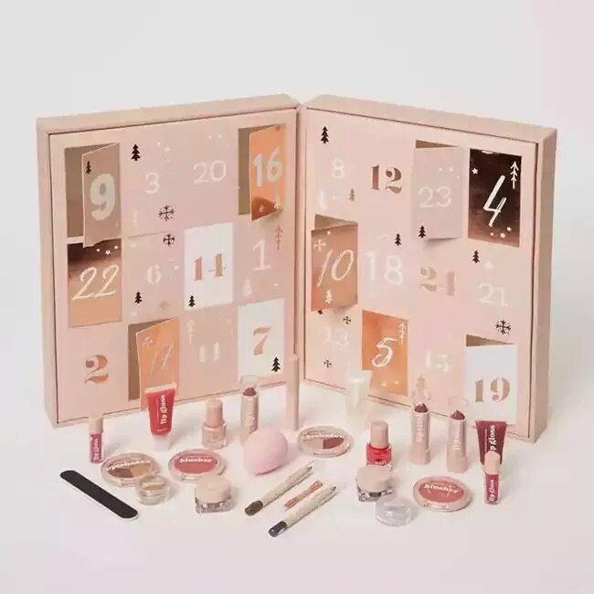 Адвент вивьен сабо 15 дней. Advent calendar косметика 2025. giorgio armani advent calendar. moriki doriki адвент календарь make-up lana advent calendar. адвент bloomingdale&#039;s 150 косметика.