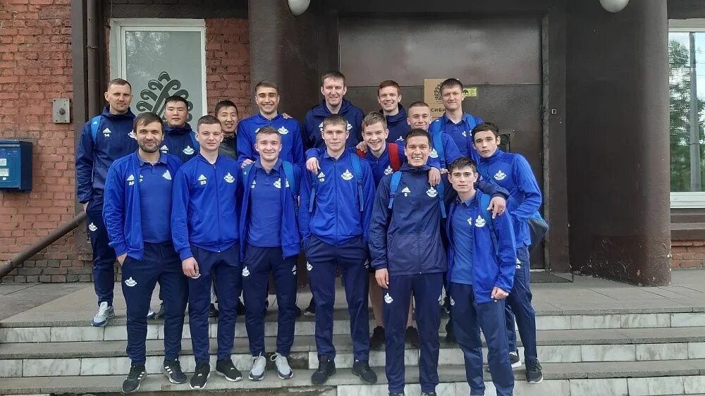 Фк армеец улан-удэ. Сборная бурятии фф. Сборной бурятии. Фк бурятия улан-удэ рассвет фк. Сборной бурятии.